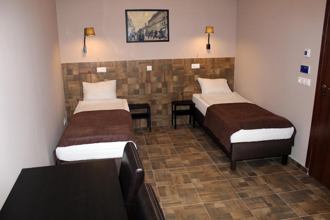 Promenade Panzio Bed & Breakfast Miskolc Exterior photo